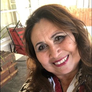 Meet your Posher, Marie